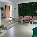 Casa Eden 3*
