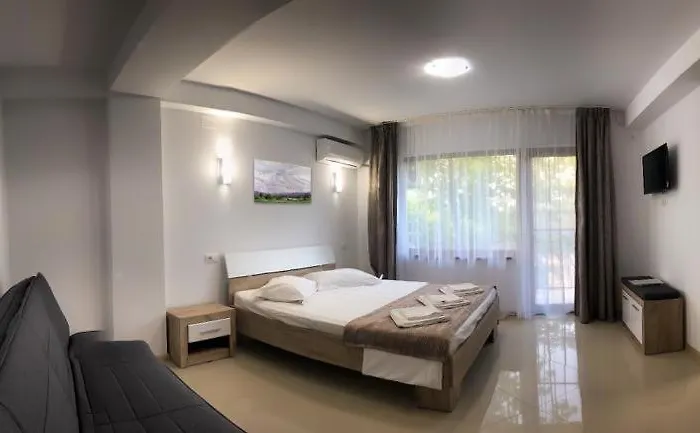 Casa Eden Гостевой дом Жупитер